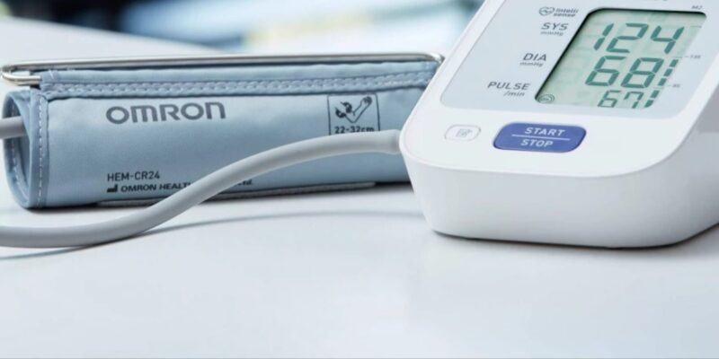 Omron M2 Blood Pressure Monitor: A Complete Review