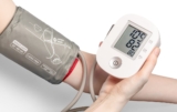 how to choose a blood pressure monitor ?