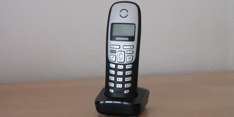 How to choose a landline phone for home ?